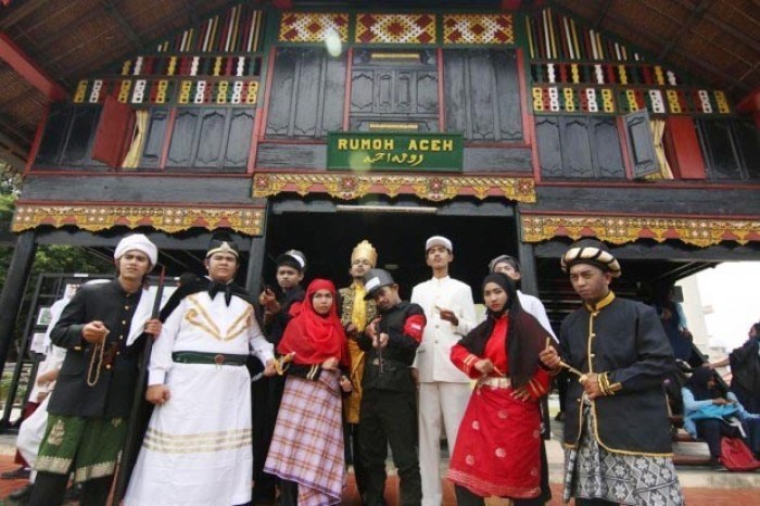 Suku Aceh