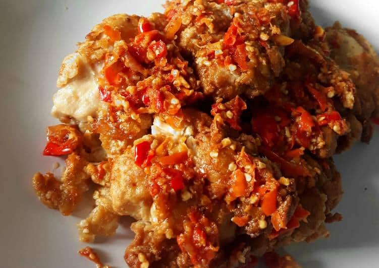 11 Resep Ayam Geprek yang Bisa Anda Coba Dirumah